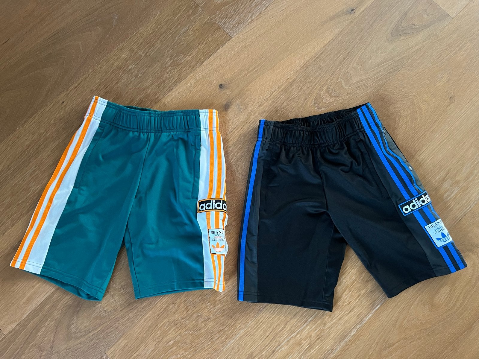 Nieuw Adidas shorts adibreak korte broek maat 152, Ophalen of Verzenden, Nieuw, Jongen of Meisje