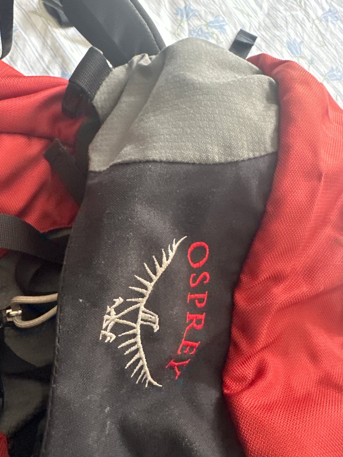 Osprey Backpack - Rood/Grijs - 7075 AL, Ophalen of Verzenden, Gedragen