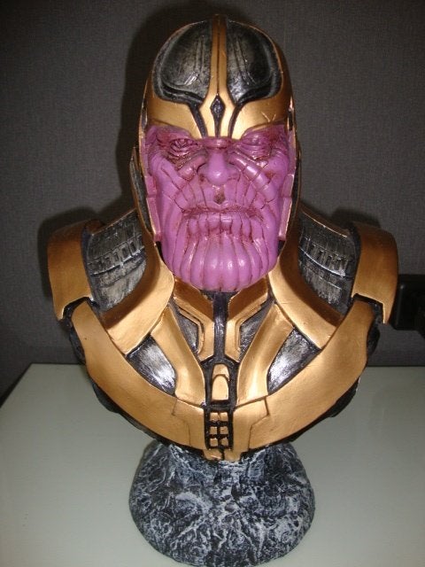 Stoere Marvel - Thanos Display Buste in uitstekende staat, Ophalen, Zo goed als nieuw