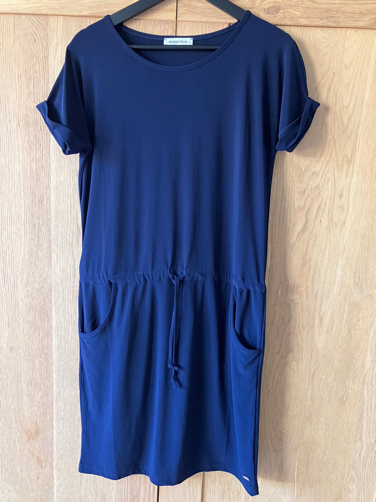 Z.g.a.n=blauwe zomerjurk mouwloos =Angelle Milan/M, Kleding | Dames, Maat 38/40 (M), Blauw, Ophalen of Verzenden, Zo goed als nieuw