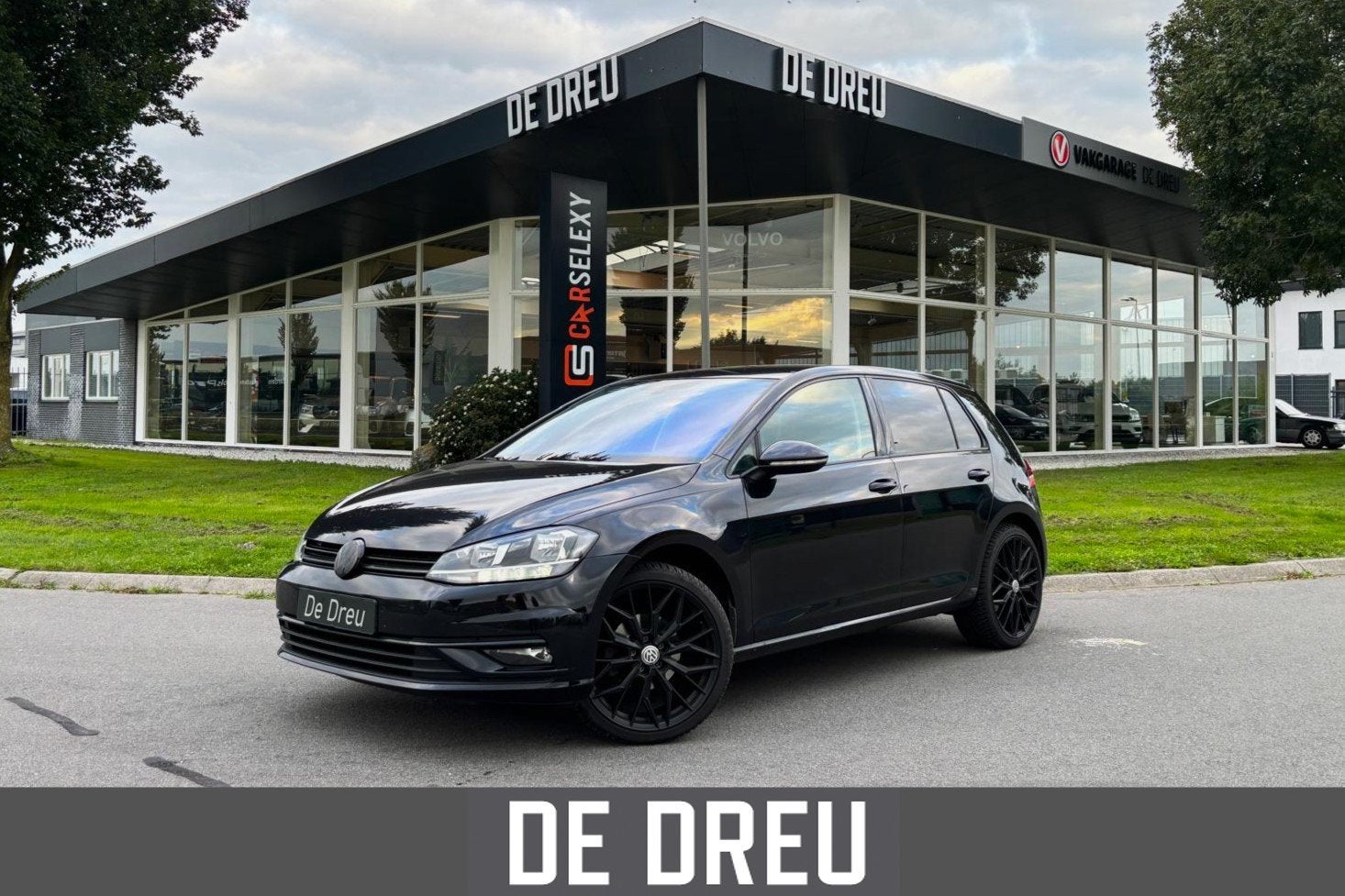 Volkswagen Golf 1.0 TSI Comfortline | ADAPTIVE | CARPLAY | 1, Stof, Verwarmde buitenspiegels, Zwart, Origineel Nederlands