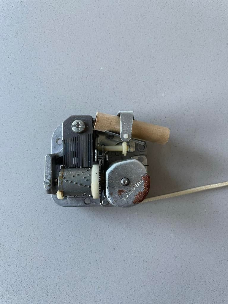 Muziekdoos mechanisme, Ophalen of Verzenden, Gebruikt