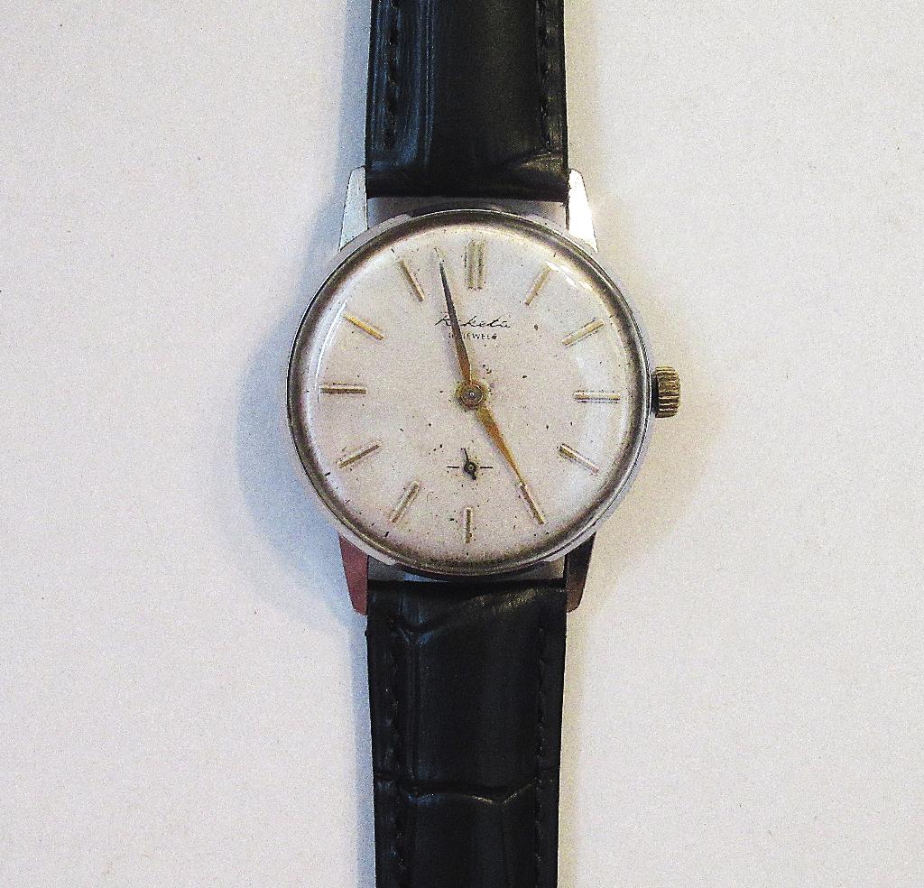 Vintage RAKETA mechanisch herenhorloge, made in USSR, de 70., Sieraden, Tassen en Uiterlijk, Horloges | Antiek, Ophalen of Verzenden