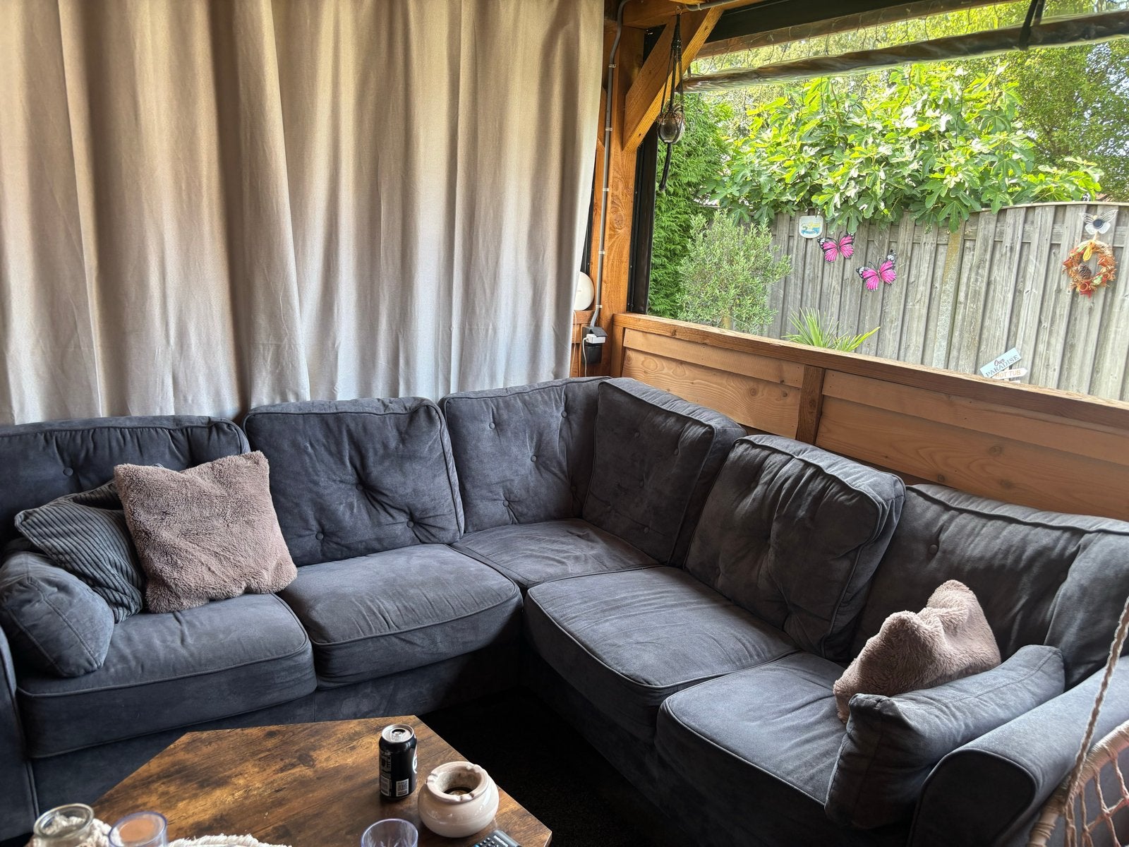 Grote comfortabele hoekbank, donkergrijs, Huis en Inrichting, Banken | Bankstellen, Ophalen, Gebruikt, 100 tot 125 cm, Hoekbank