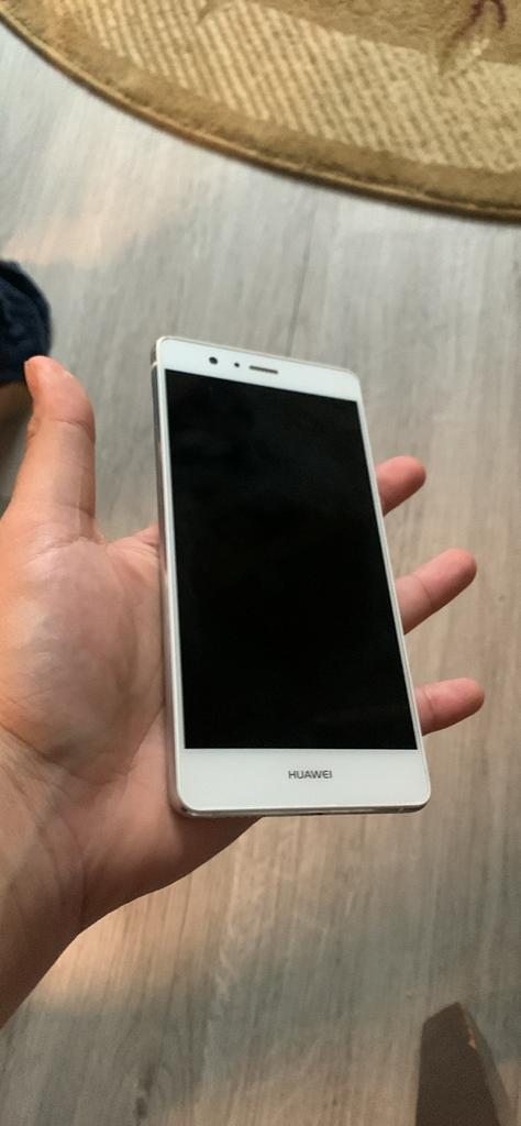Huawei P9 Lite - Wit, Zo goed als nieuw, Telecommunicatie, Mobiele telefoons | Huawei, Wit, Touchscreen, Ophalen of Verzenden
