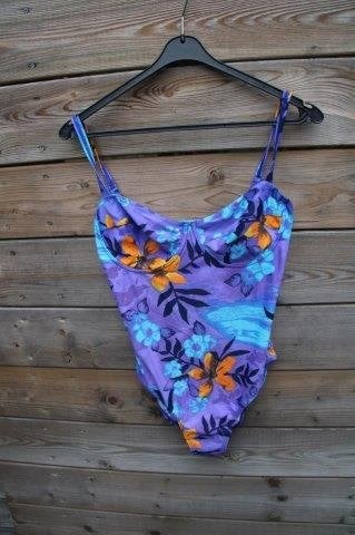 Badpak lila Oranje mt 42C Lineltex Vaste prijs OPRUIMING, Kleding | Dames, Ophalen of Verzenden, Zo goed als nieuw, Lineltex, Badpak