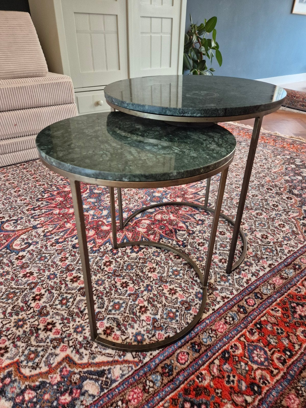 Set van 2 bijzettafels groen marmer, Ophalen, Rond, Minder dan 55 cm, 45 tot 60 cm