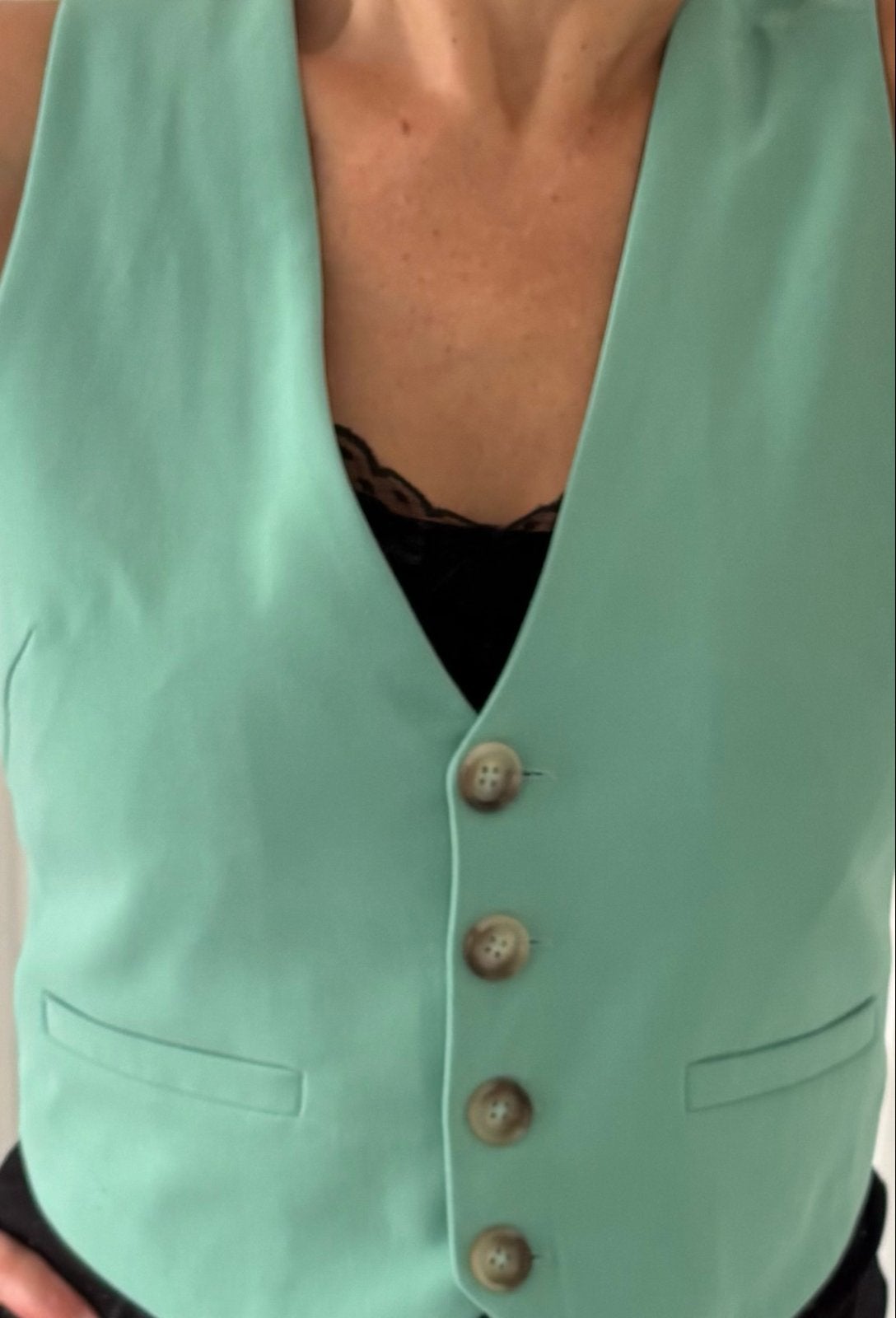 Groene gilet van Cotton Club - Maat M, Kleding | Dames, Maat 38/40 (M), Ophalen of Verzenden, Zo goed als nieuw, Zonder mouw