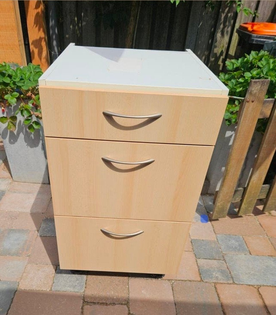 Gratis keukenkast met 3 lades, Ophalen, 50 tot 100 cm, 3 of 4 laden, Minder dan 100 cm