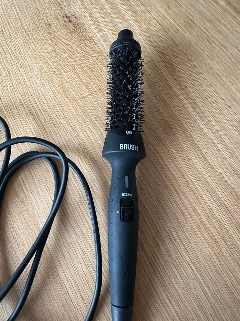 BRUSH 30, Ophalen of Verzenden, Zo goed als nieuw, Krultang of Stijltang