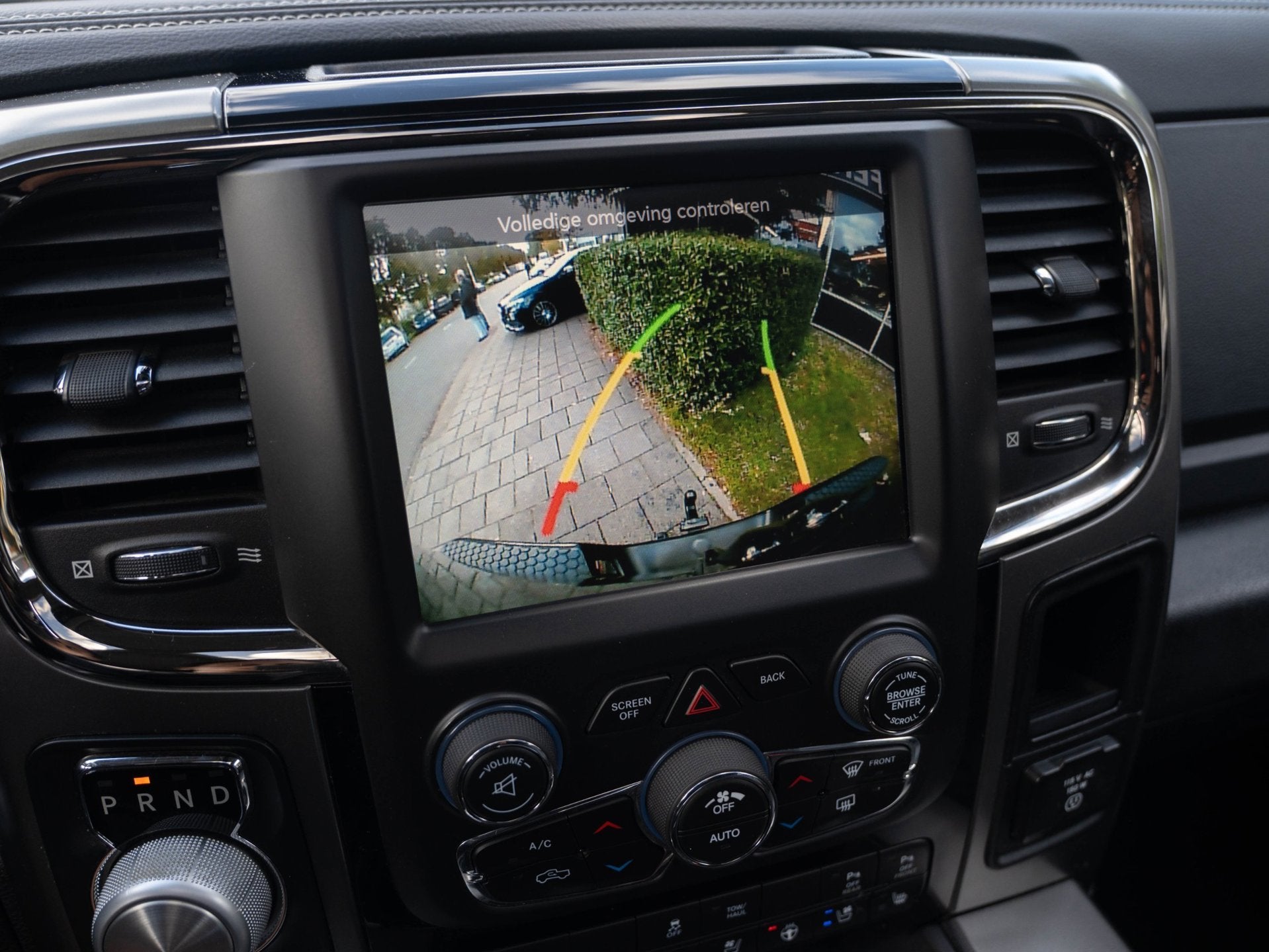 Dodge Ram 1500 5.7 V8 Crew Cab 5'7 | FULL OPTION | ORG NL |, Auto's, Automaat, Achterwielaandrijving, Gebruikt, 5654 cc