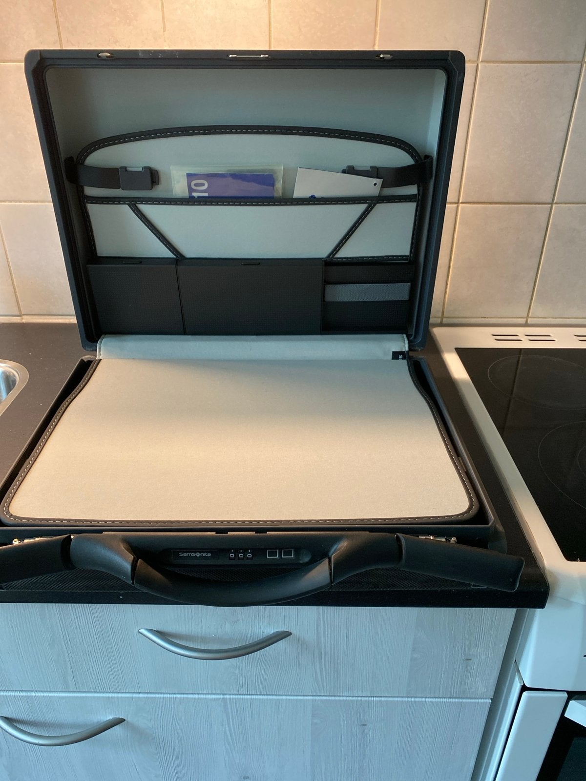 Samsonite Aktetas/Attachékoffer Vintage, Gebruikt, 50 tot 60 cm, Hard kunststof, Slot