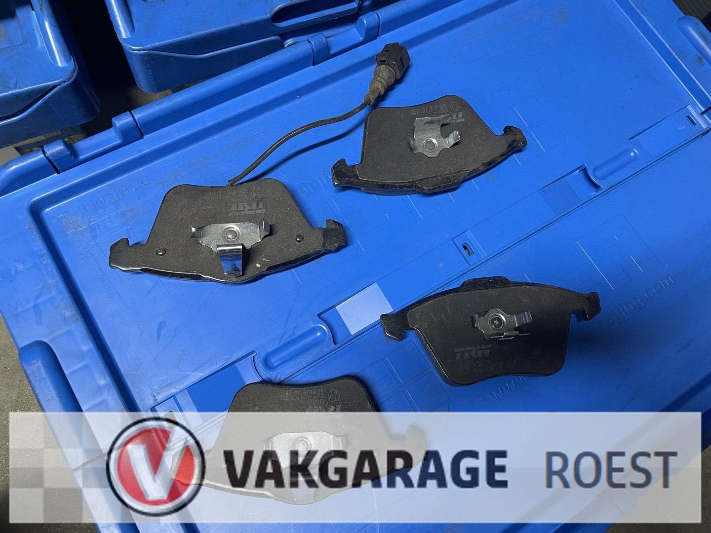 Remblokken TRW GDB1616 Audi A6 Quattro Audi A3 A8, -, -, -