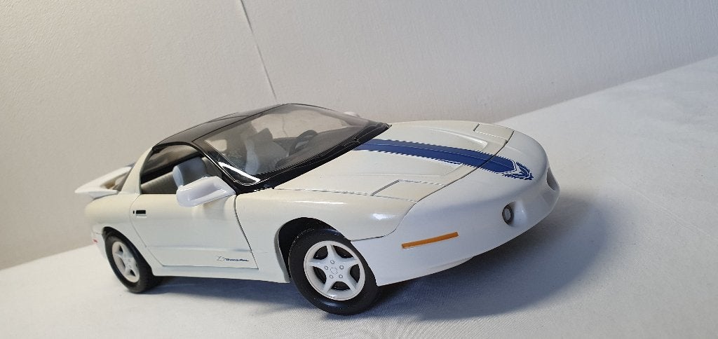 ERTL 25th Anniversary 1994 Pontiac Firebird Trans Am, Hobby en Vrije tijd, Modelauto's | 1:18, Ophalen of Verzenden, Gebruikt