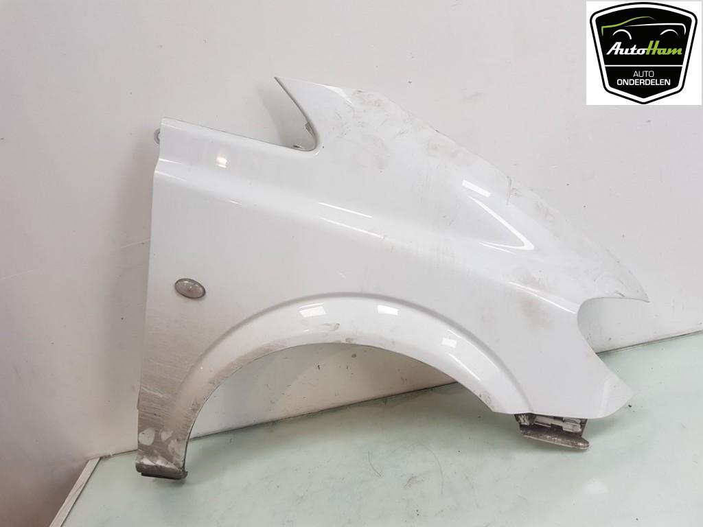 Spatbord Rechts Voor Mercedes-Benz Vito (639.6) A6396305207, Gebruikt, Mercedes-Benz AG, Mercedes-Benz, Mercedesstraße 120, Stuttgart 70372, , Duitsland