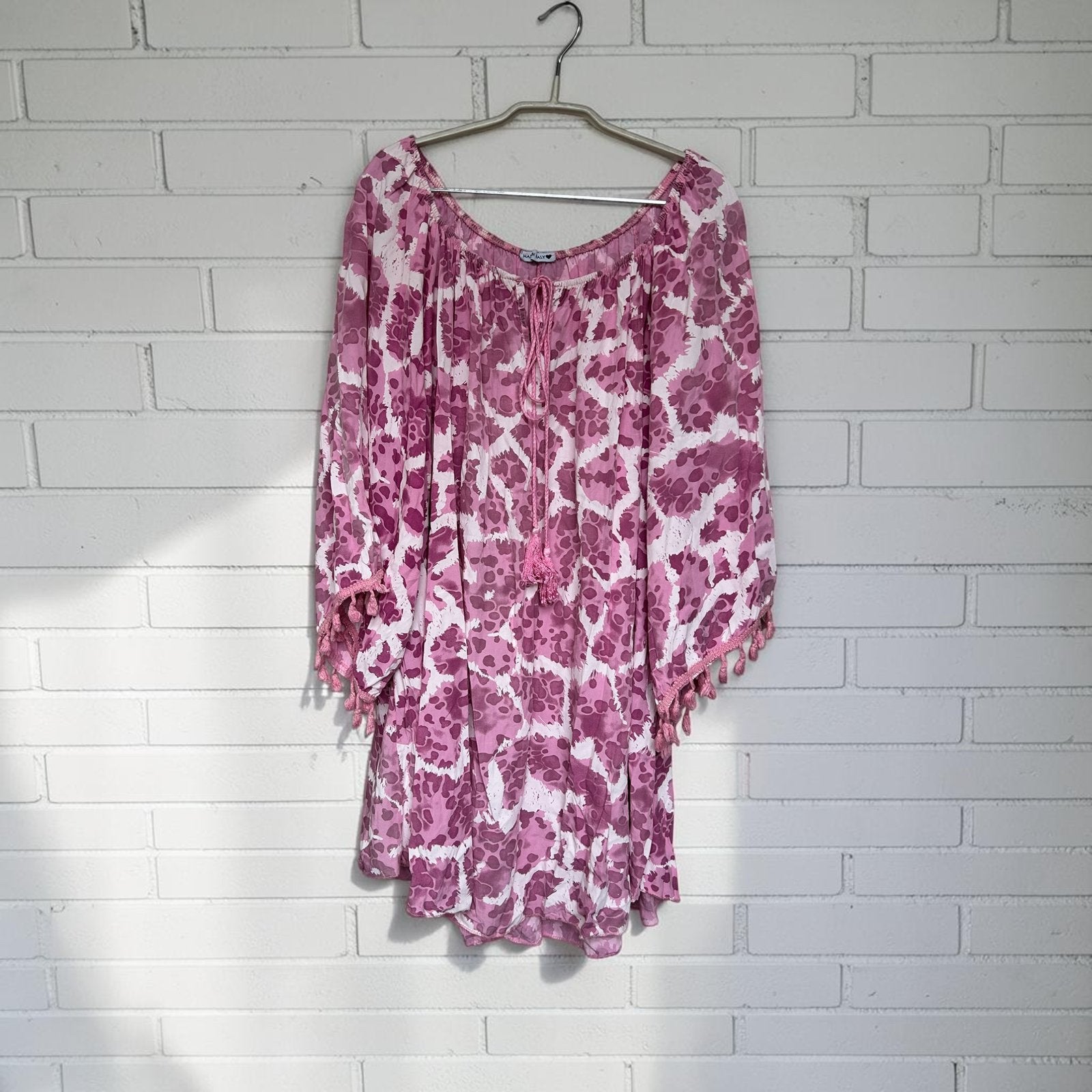 Made in Italy Tuniek Blouse One Size Roze Wit Pom Poms Boho, Verzenden, Maat 46/48 (XL) of groter, Zo goed als nieuw, Mio