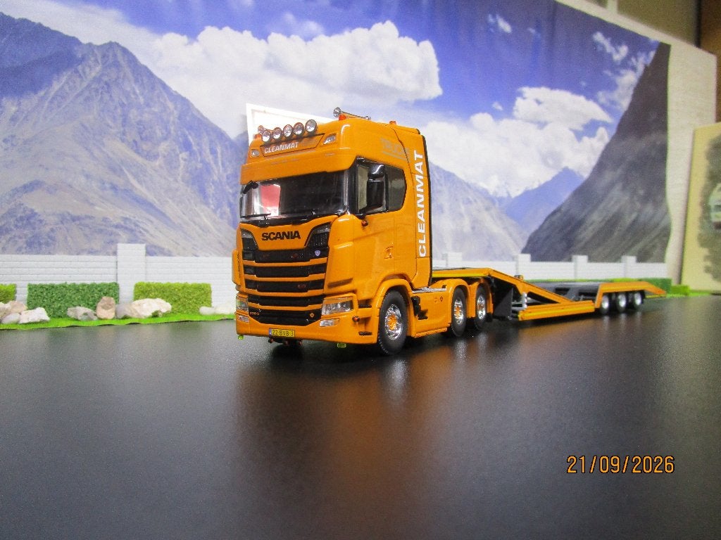 wsi 01-5325 clean mat trucks scania s highline cs20h 6x2