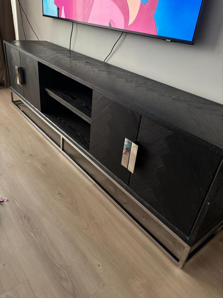 Richmond Blackbone Silver Tv meubel/dressoir 220 cm, Ophalen of Verzenden, Zo goed als nieuw, 200 cm of meer, Minder dan 100 cm
