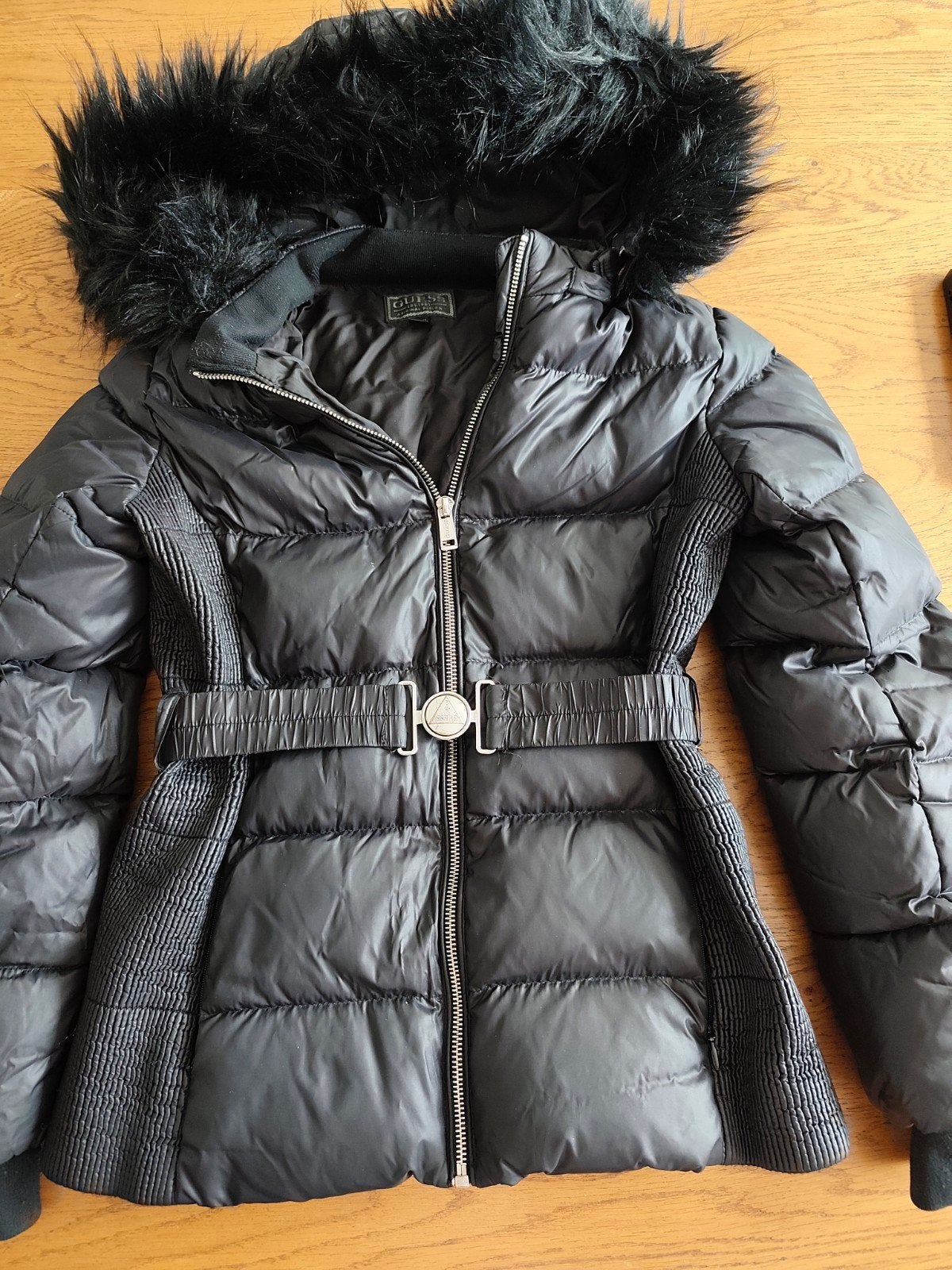Meisje  Guess winter jas maat 12/152, Kinderen en Baby's, Ophalen of Verzenden, Zo goed als nieuw, Meisje, Jas