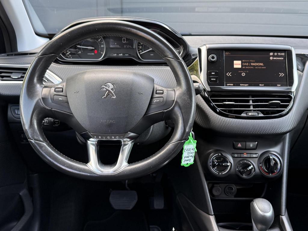 Peugeot 2008 1.2 PureTech Blue Lion 110pk,Trekhaak,2e Eigena, Auto's, Stof, Euro 6, 1199 cc, 610 kg