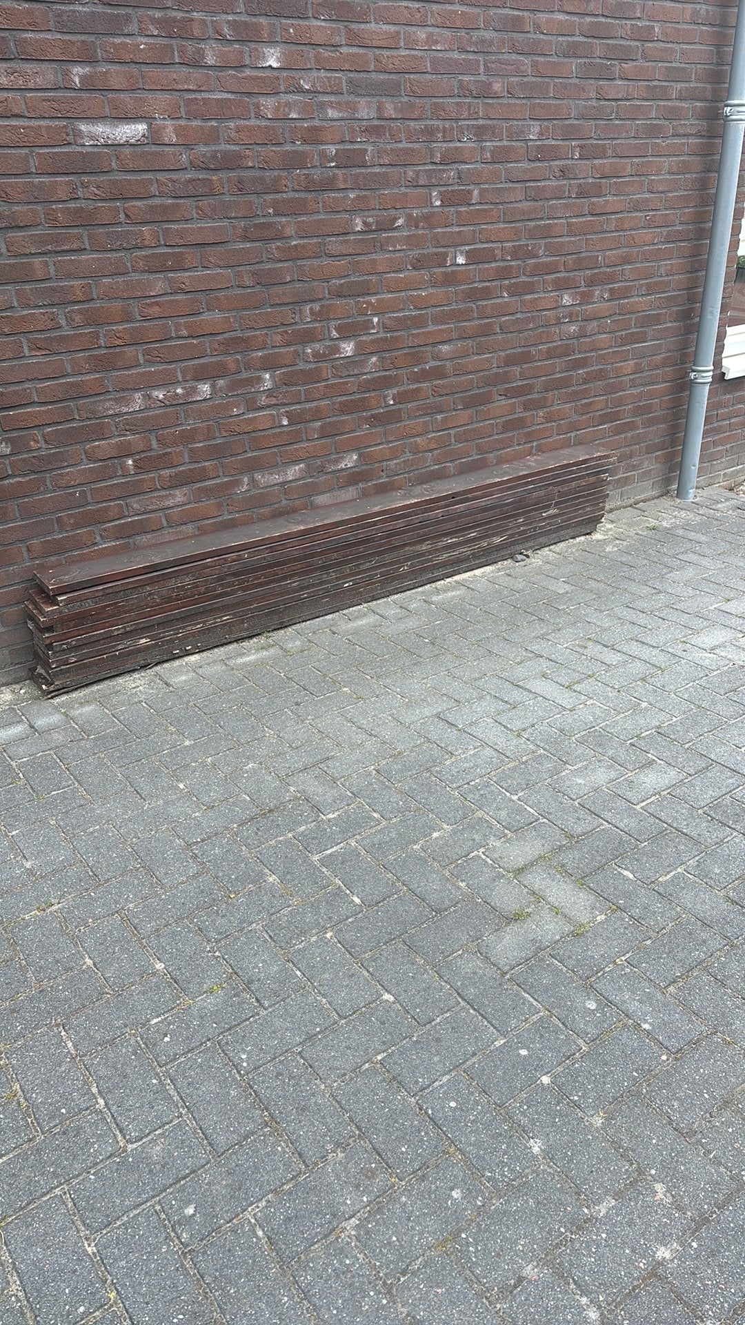 Hardhouten vlonder planken, bruin gebeits, Ophalen, Gebruikt, Rolsteiger of Kamersteiger, Minder dan 2 meter