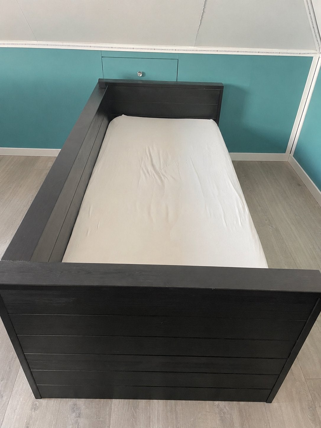 Woood bed 200x90 zwart, Ophalen, 90 cm, Eenpersoons, Zwart