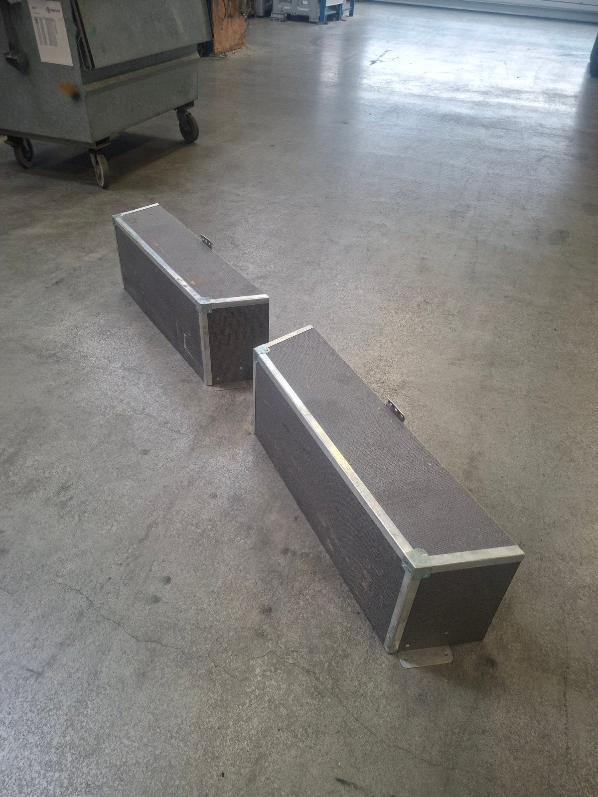 2x Wielkastbekleding Mercedes Sprinter, Auto-onderdelen, Ophalen, Links, Mercedes-Benz