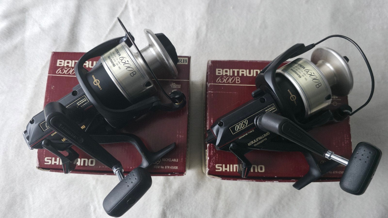 2x Shimano Baitrunner 6500B Molen, Ophalen of Verzenden, Zo goed als nieuw, Molen