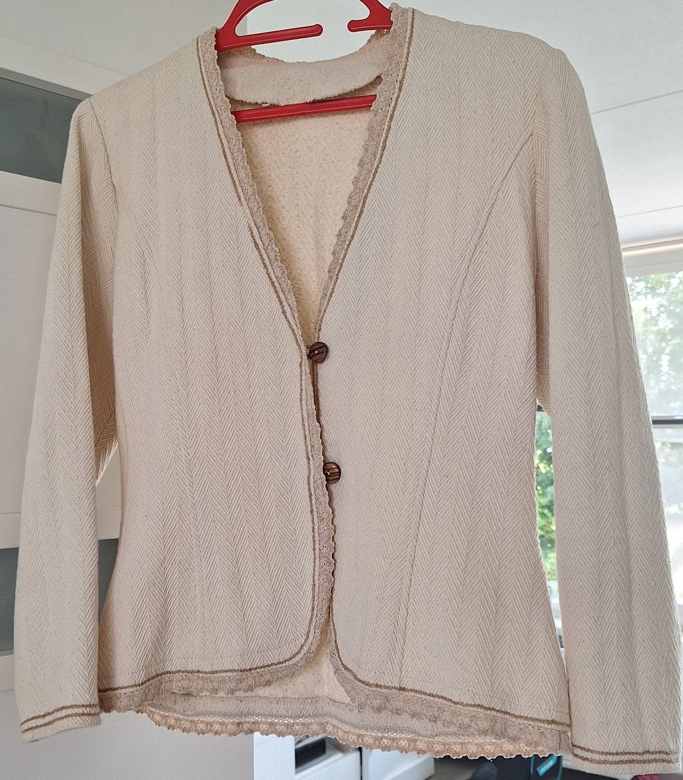 Fraaie Blezer - Beige - maat S
Weinig gebruikt, Beige, Ophalen of Verzenden, Zo goed als nieuw, Jasje