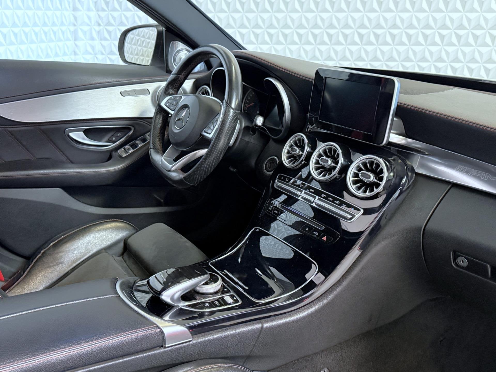 Mercedes-Benz C-klasse 450 AMG 4MATIC C43 Schaalstoelen / PA, Auto's, 367 pk, Leder, Bedrijf, Vierwielaandrijving