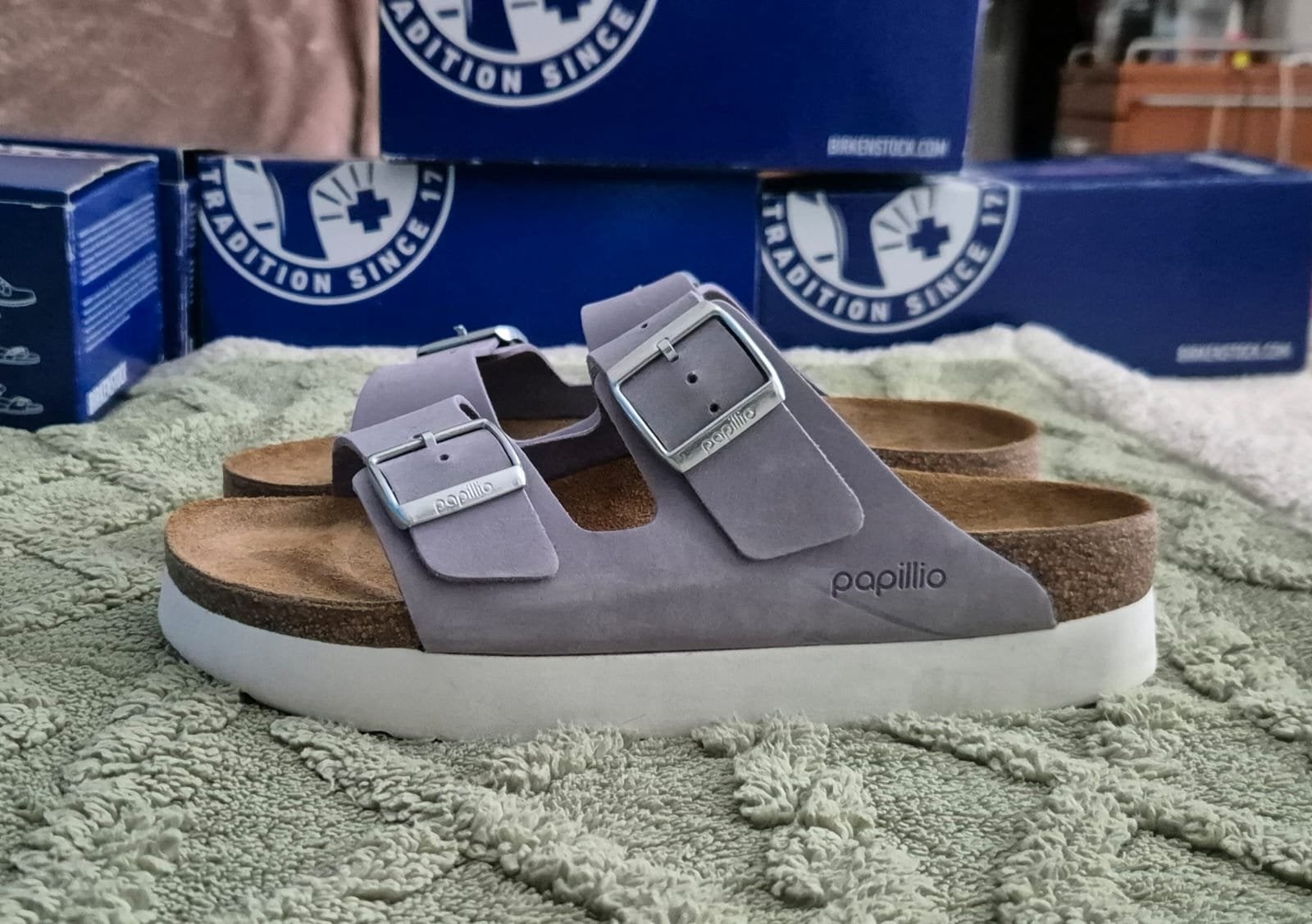 Zo goed als nieuwe Birkenstock slippers, mt 41, licht paars, Kleding | Dames, Schoenen, Zo goed als nieuw, Sandalen of Muiltjes