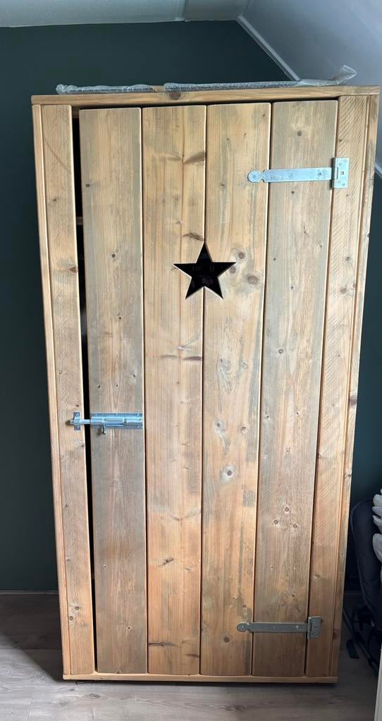 Kast van steigerhout, Huis en Inrichting, Kasten | Kledingkasten, Gebruikt, 200 cm of meer, 100 tot 150 cm, 50 tot 75 cm, Overige houtsoorten