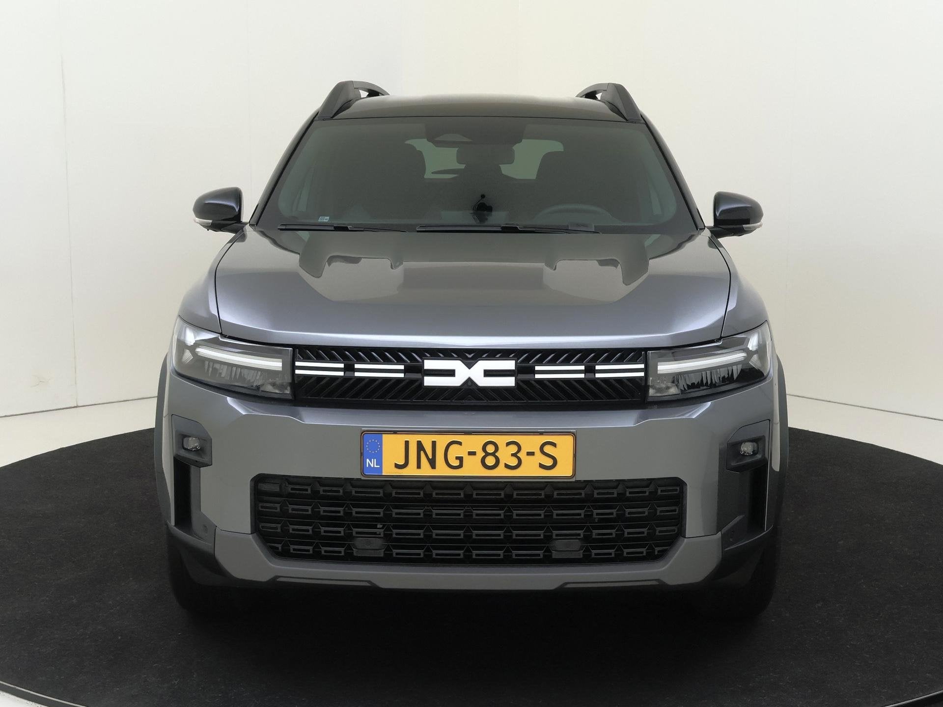 Dacia Bigster 1.2 Mild Hybrid 140 PK Journey Vaste Trekhaak, Voorwielaandrijving, Euro 6, 1199 cc, Origineel Nederlands