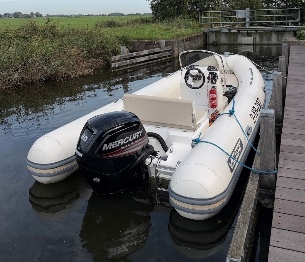 Valiant 550 Clasic Rib, Anker, 5 m, Zo goed als nieuw, 80 pk