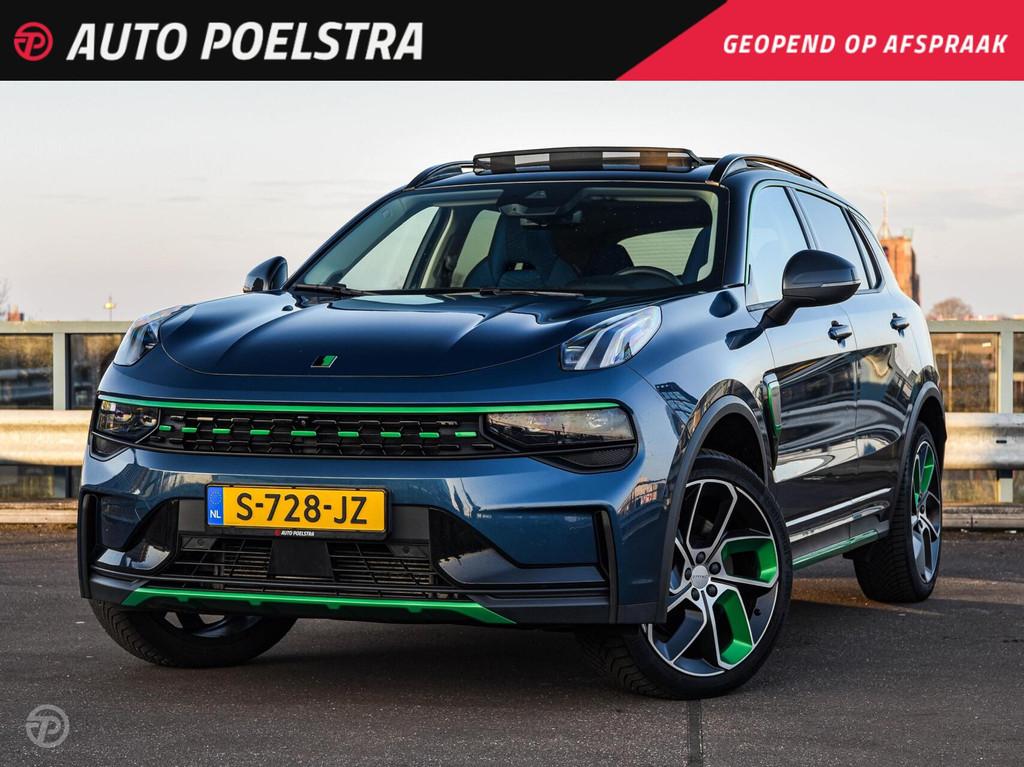Lynk & Co 01 1.5 Plug-in Hybrid 262 PK Panoramadak 360 Camer, Stof, Blauw, 120 €/maand, Bedrijf