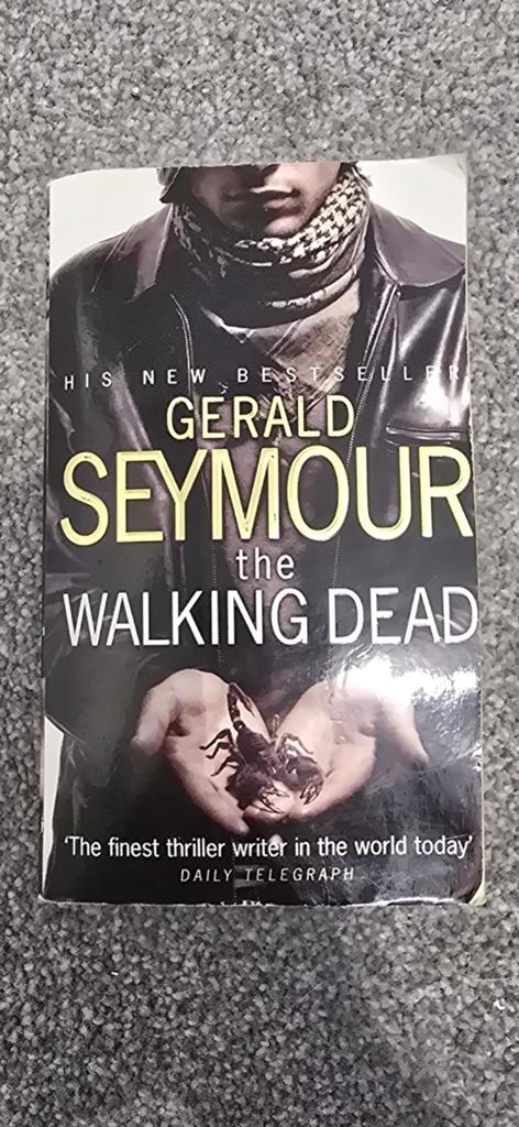 Gerald Seymour - The Walking Dead (Thriller), Boeken, Verzenden, Gelezen, Gerald Seymour, Wereld overig