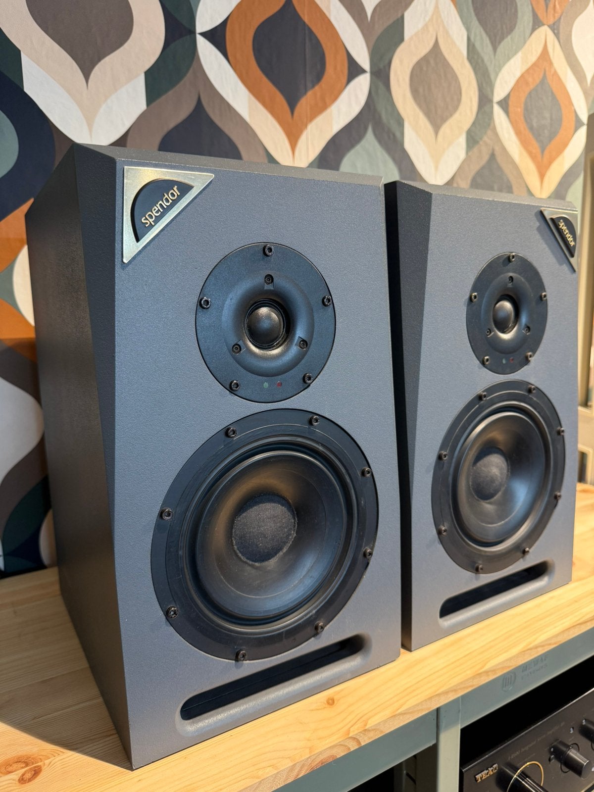 Spendor SA200, aktieve toppers, AANBIEDIING!!!, nieuwstaat, Contact@vintageaudiobreda.nl, Overige typen, Spendor, Zo goed als nieuw