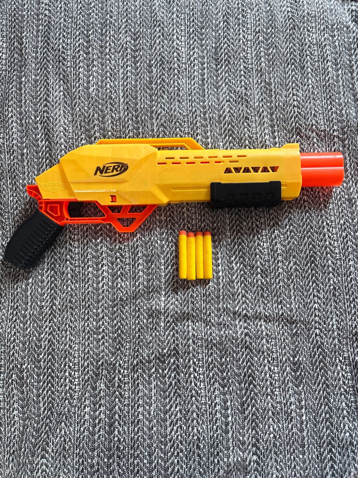 NERF alpha Strike tiger Db2 Blaster met 4 pijltjes, Ophalen of Verzenden, Zo goed als nieuw, Jongen of Meisje