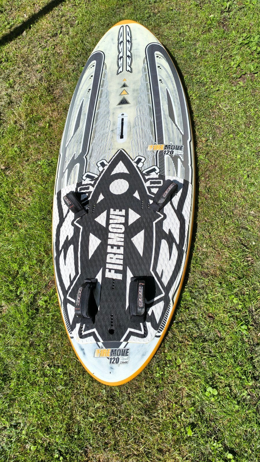 RRD Firemove 120 liter met vin en boardbag, Ophalen, Gebruikt, Met draagtas, Minder dan 250 cm