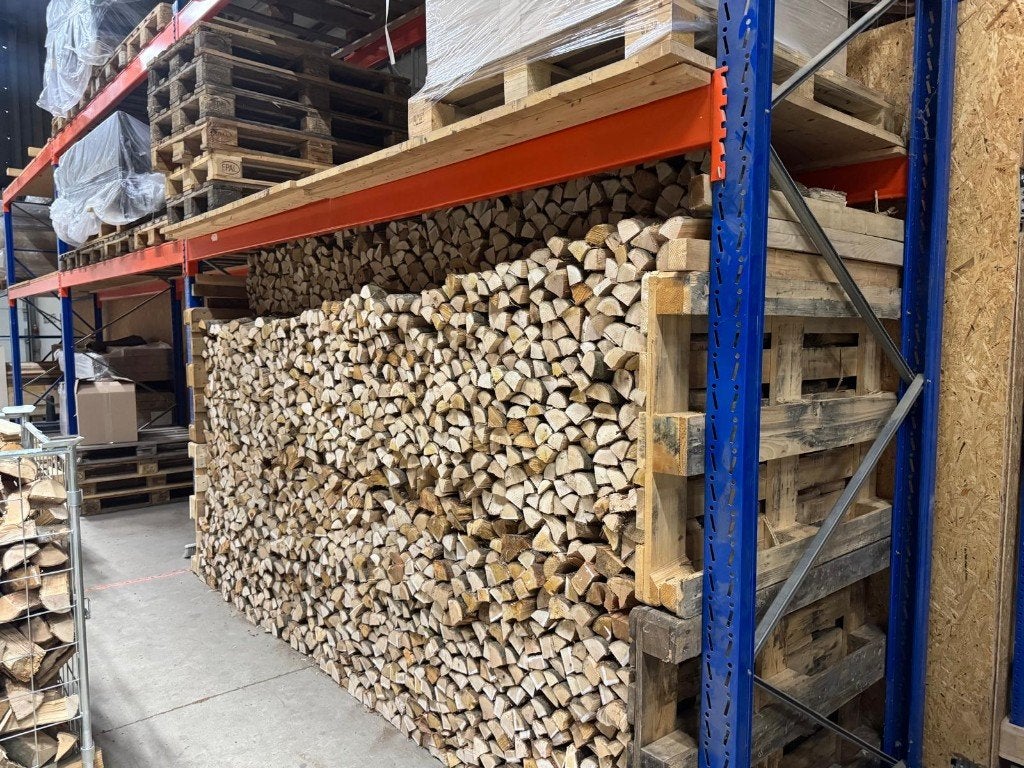 Gekloofde en gedroogde haardhoutmix– Per kuub losgestort, 3 tot 6 m³, Ophalen, Overige houtsoorten, Blokken
