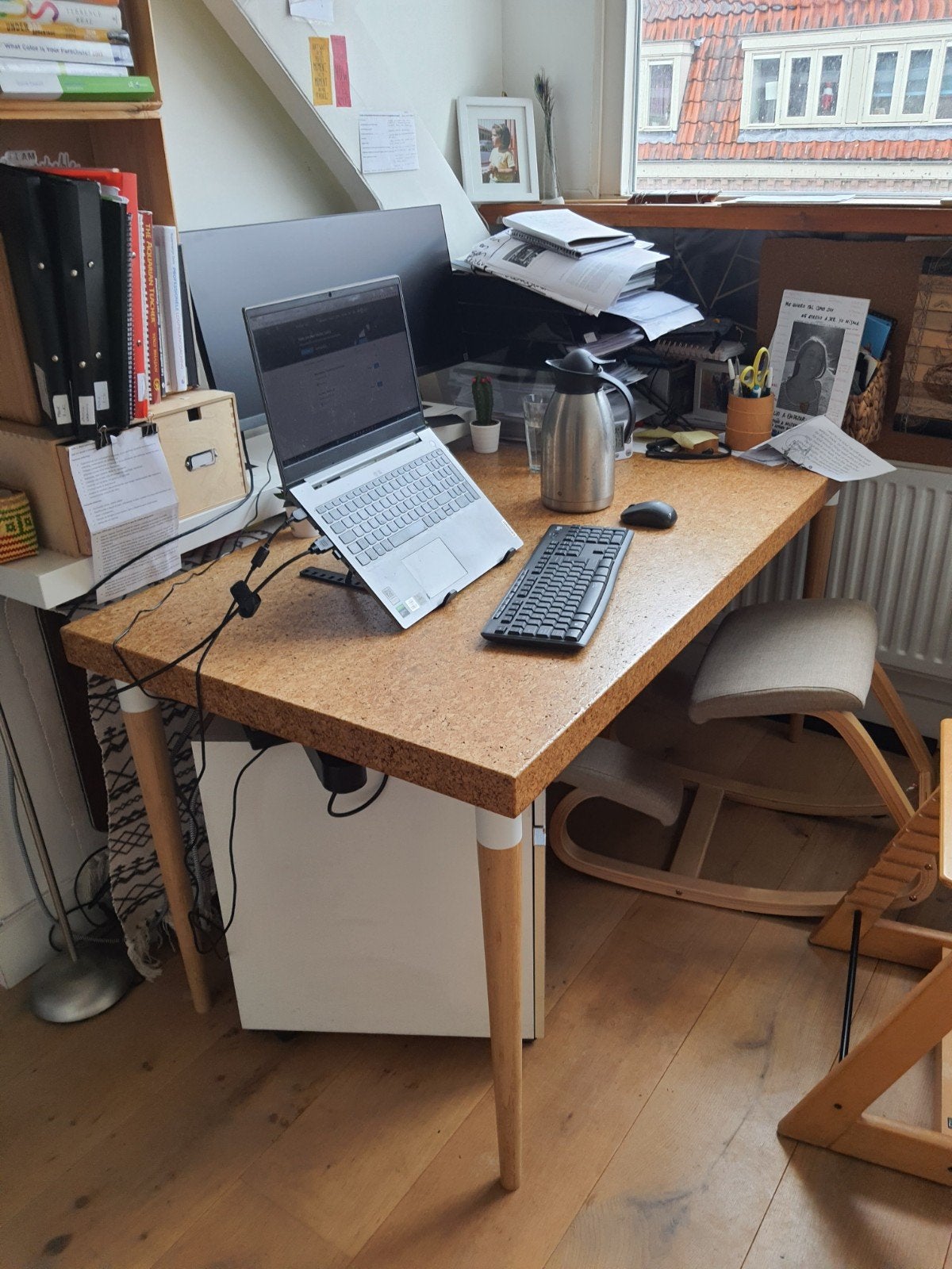 Kurk bureau met potten, Ophalen of Verzenden