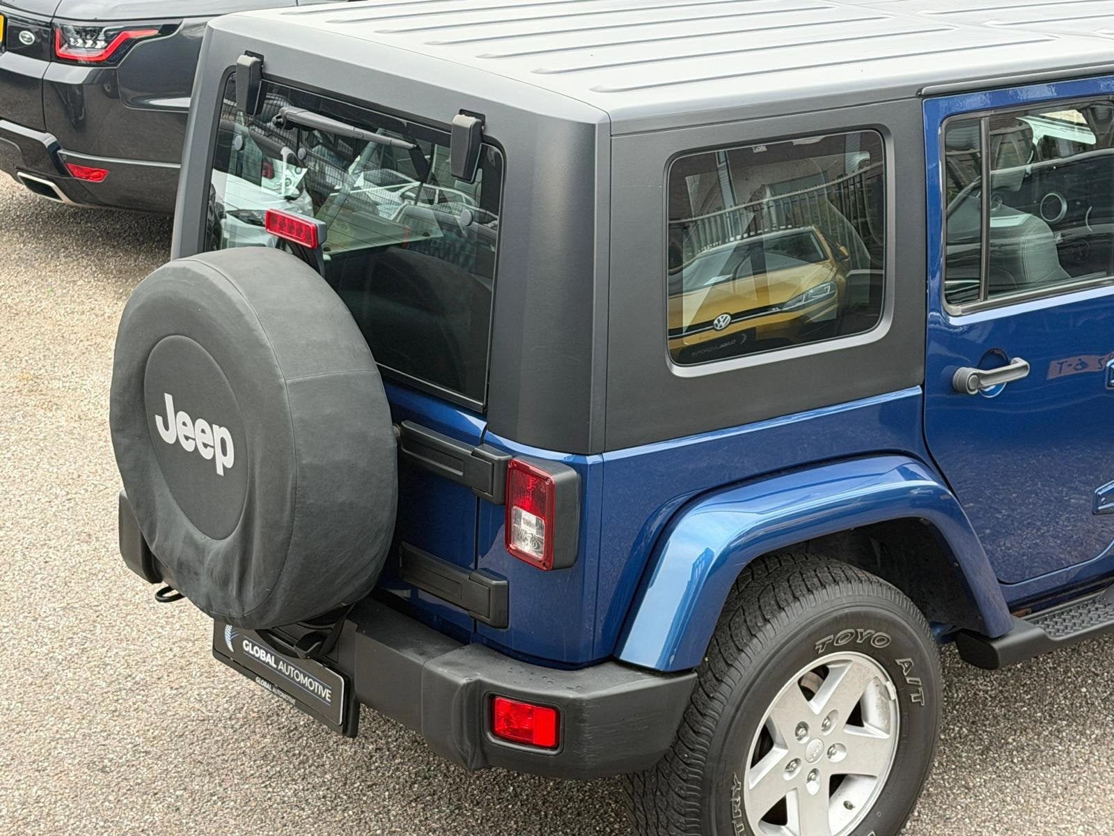 Jeep Wrangler Unlimited 3.8 Sahara - Afneembaar Dak - Centra, Stof, Gebruikt, Blauw, Bedrijf
