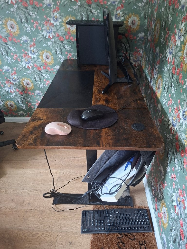 Elektrisch bureau sta op, Huis en Inrichting, Bureaus, Ophalen, Elektrisch, Zo goed als nieuw, Computerbureau
