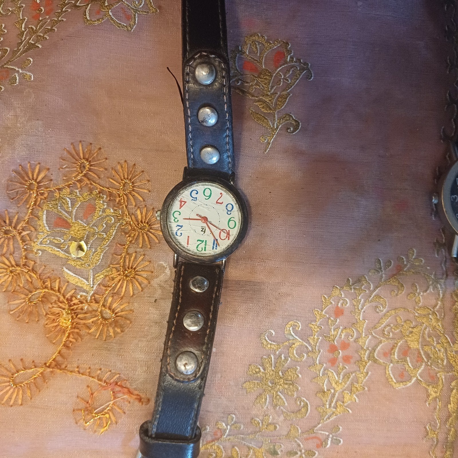 Vintage polshorloge met leren bandje, Overige merken, Overige materialen, Polshorloge, Ophalen of Verzenden
