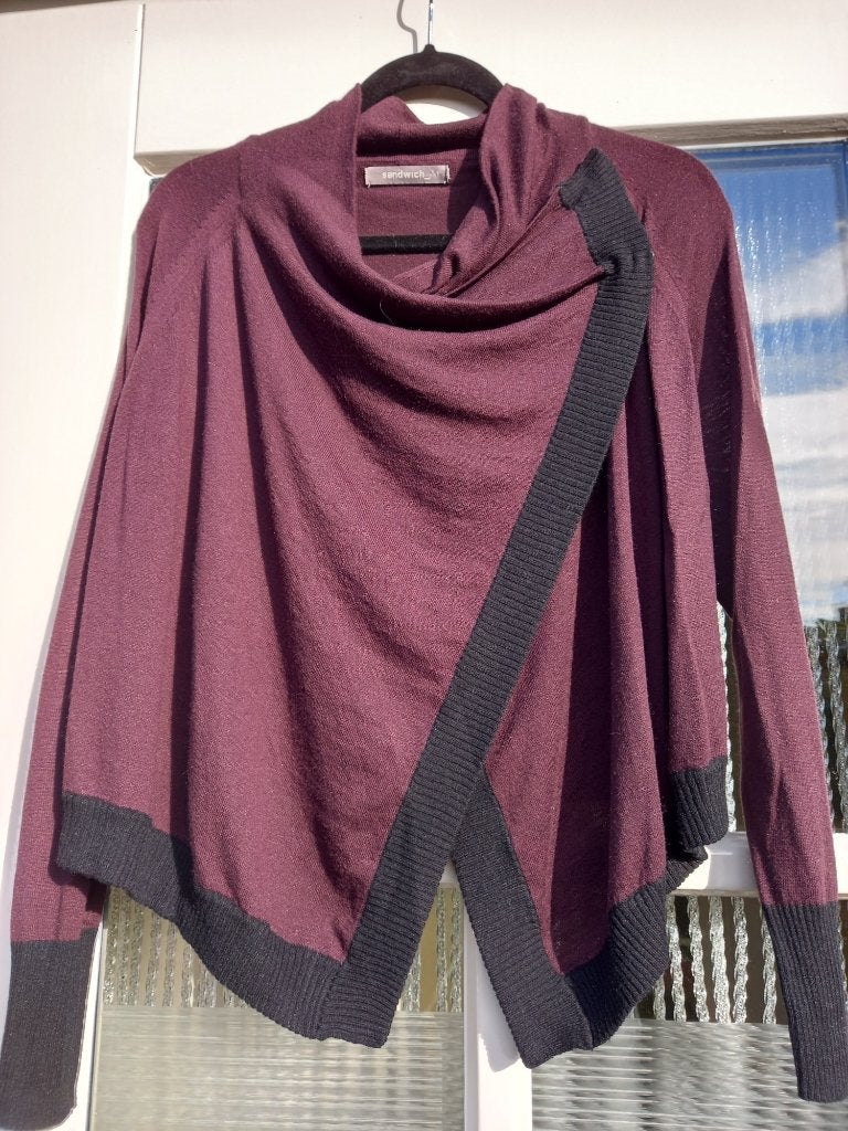 Vestje Sandwich, donker rood, mt S, Nieuw, Ophalen of Verzenden, Maat 36 (S), Sandwich
