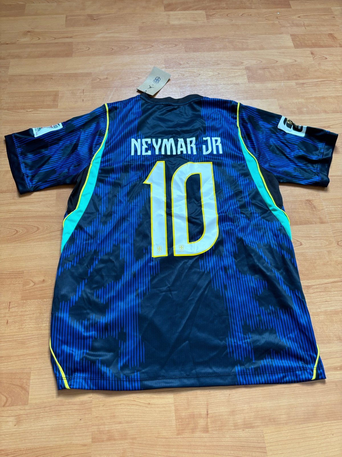 Nieuw Brazilië Neymar Jr. Thuisshirt Maat M, Maat M, Ophalen of Verzenden, Nieuw, Shirt