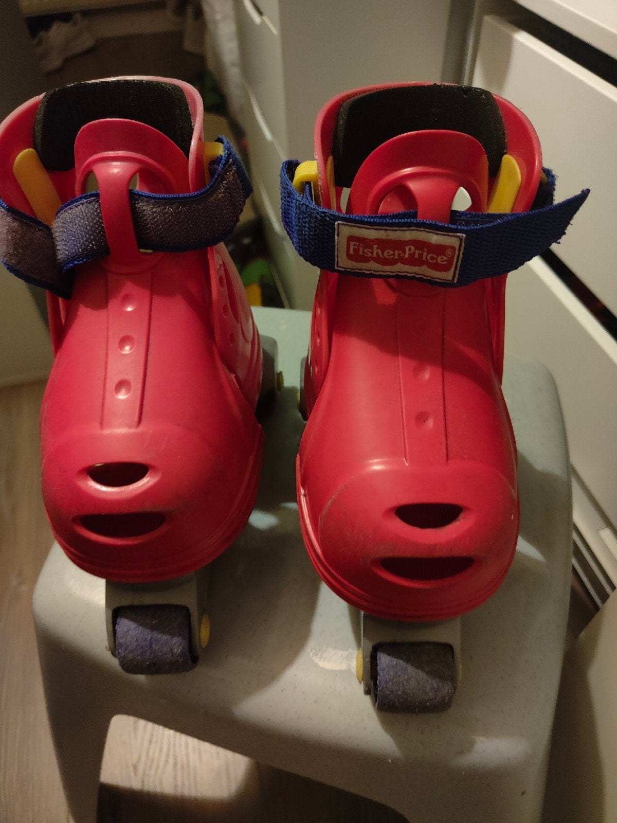 Fisher-Price rolschaatsen - Verkleurd maar functioneel, Kinderen en Baby's, Speelgoed | Buiten | Rolschaatsen, Ophalen of Verzenden