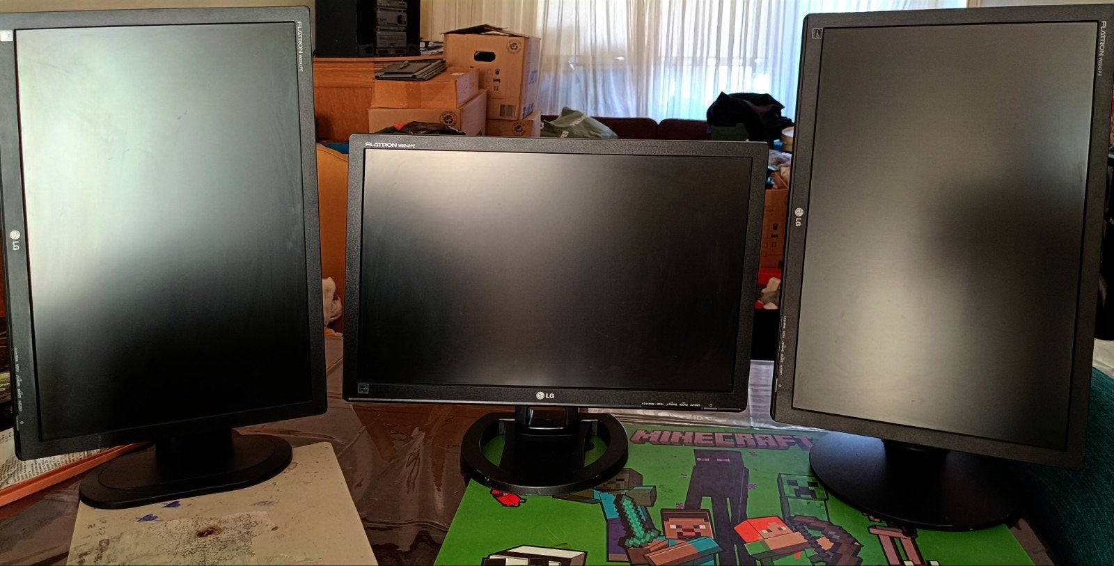 3x LG 22M38A-B LED-monitor, Gebruikt, Full HD, Ophalen of Verzenden, VGA