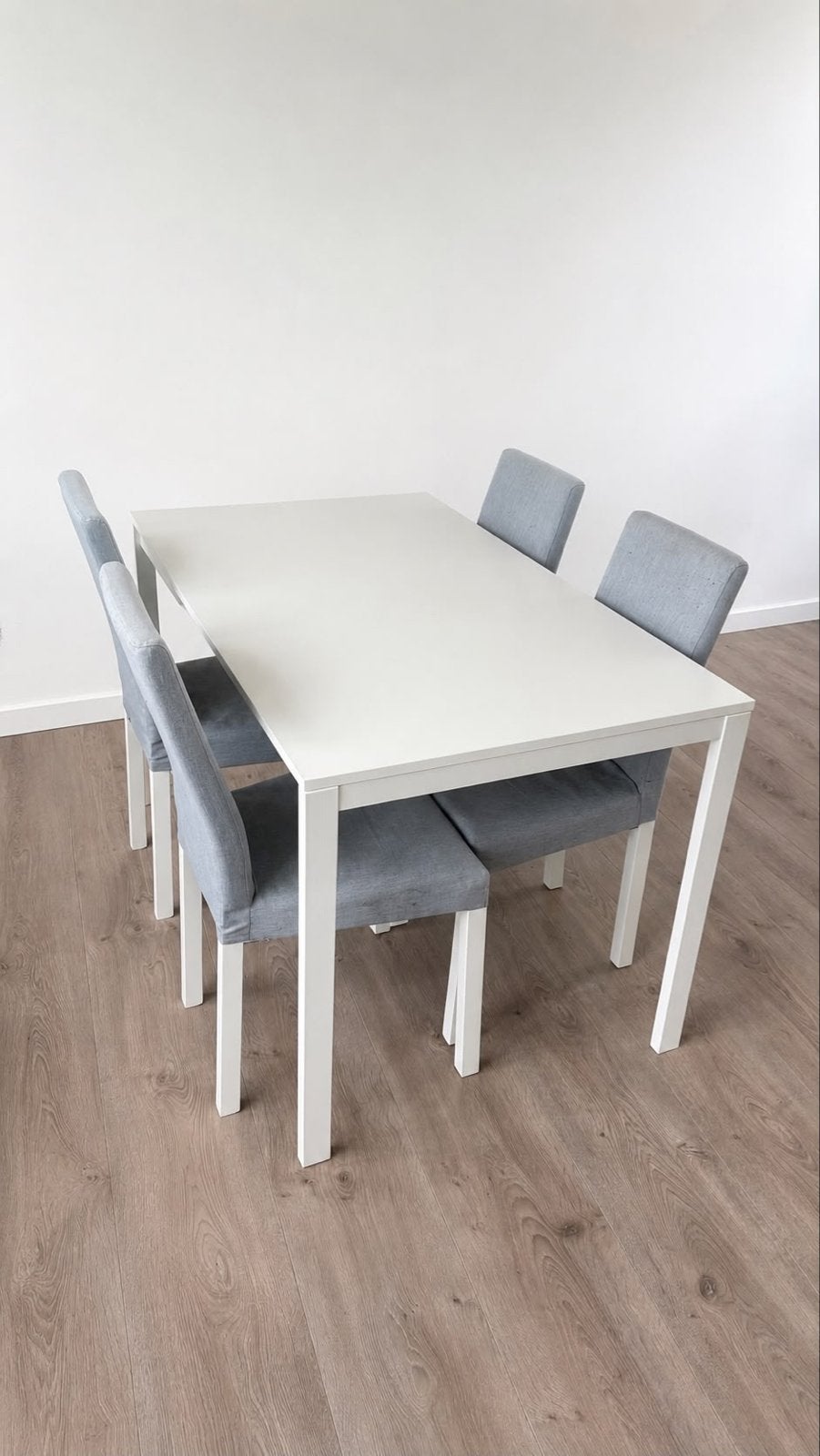 Ikea eettafel met 4 stoelen - Goede staat, Huis en Inrichting, Ophalen, 100 tot 150 cm, 50 tot 100 cm, Zo goed als nieuw
