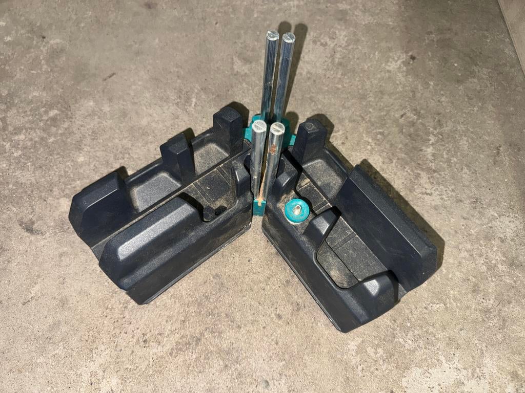 Wolfcraft - Zweihaak en verstekbak voor Plinten - 100mm, Ophalen of Verzenden, Zo goed als nieuw, Overige typen, 70 mm of meer